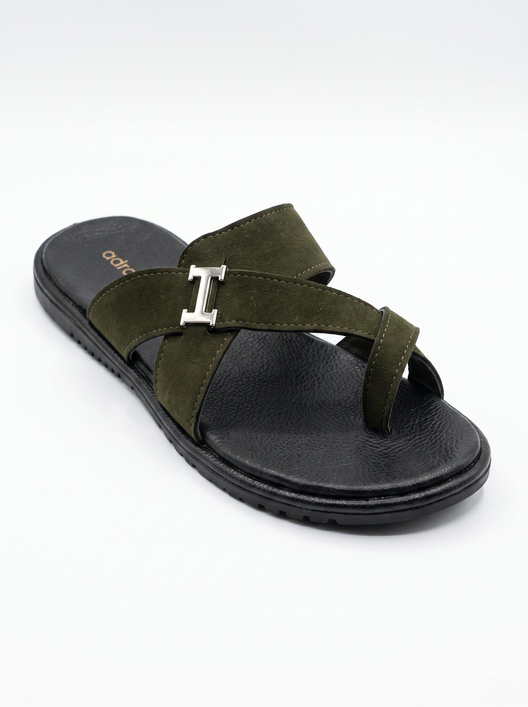 BREVAN - Olive Green